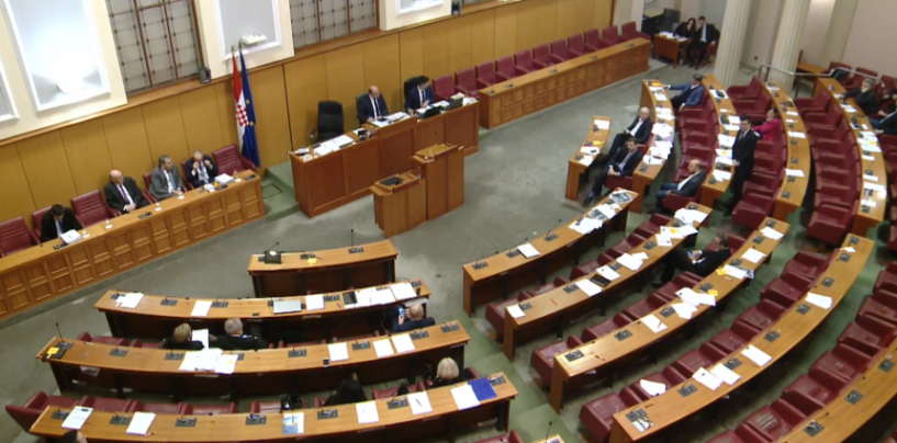 NAJGORE JE ŠTO SE ZAPRAVO NEMAŠ KOME OBRATITI
