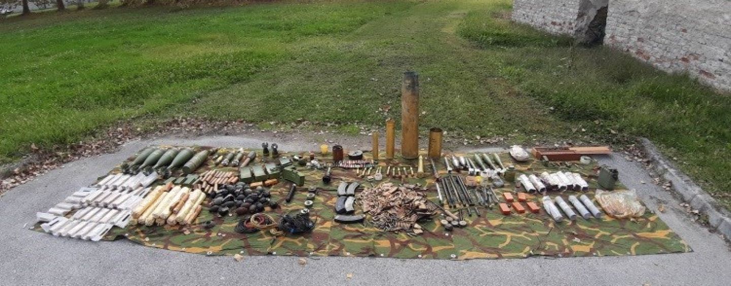 GRAĐANKA PREDALA ORUŽJE