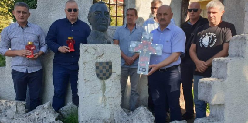 HSP NE PODRŽAVA NI KOLINDU NI MILANOVIĆA