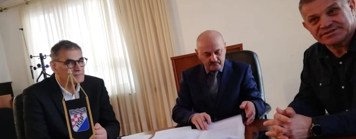REZOLUCIJA O UKLANJANJU SIMBOLA KOMUNIZMA PROŠLA NEZAPAŽENO