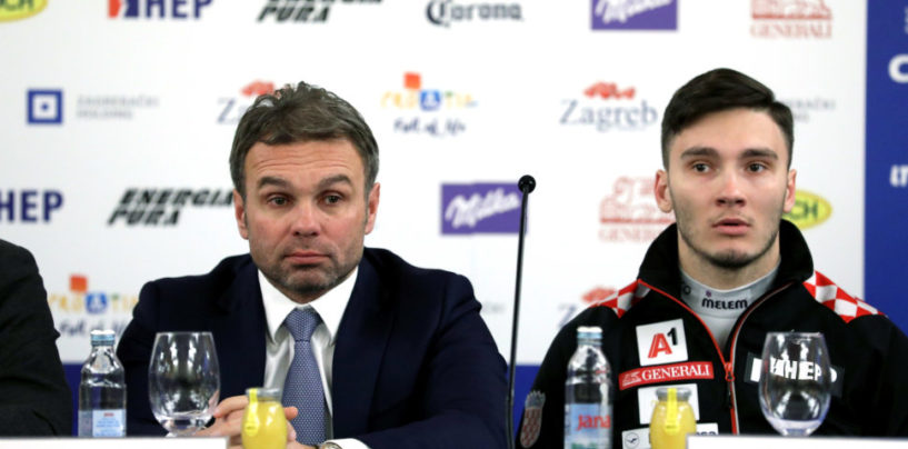 BANDIĆ URUČUJE NAGRADU POBJEDNICI