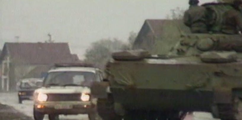 DVANAESTRORICA MASAKRIRANIH U BOROVU SELU