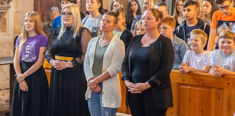 DESETO DIJETE U OBITELJI HORVAT