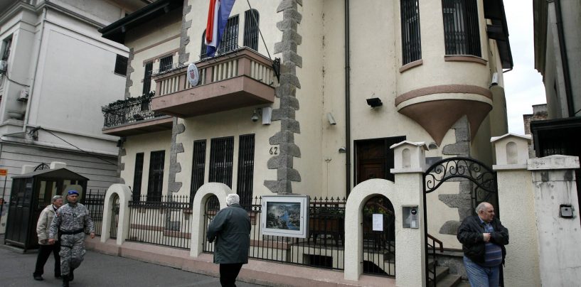 DOK BIŠČEVIĆ SPAVA