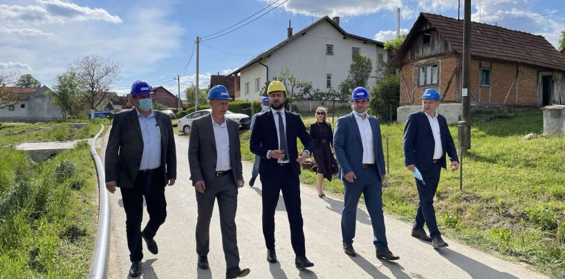 I DO 70 POSTO BESPOVRATNIH SREDSTAVA ZA PODUZETNIKE