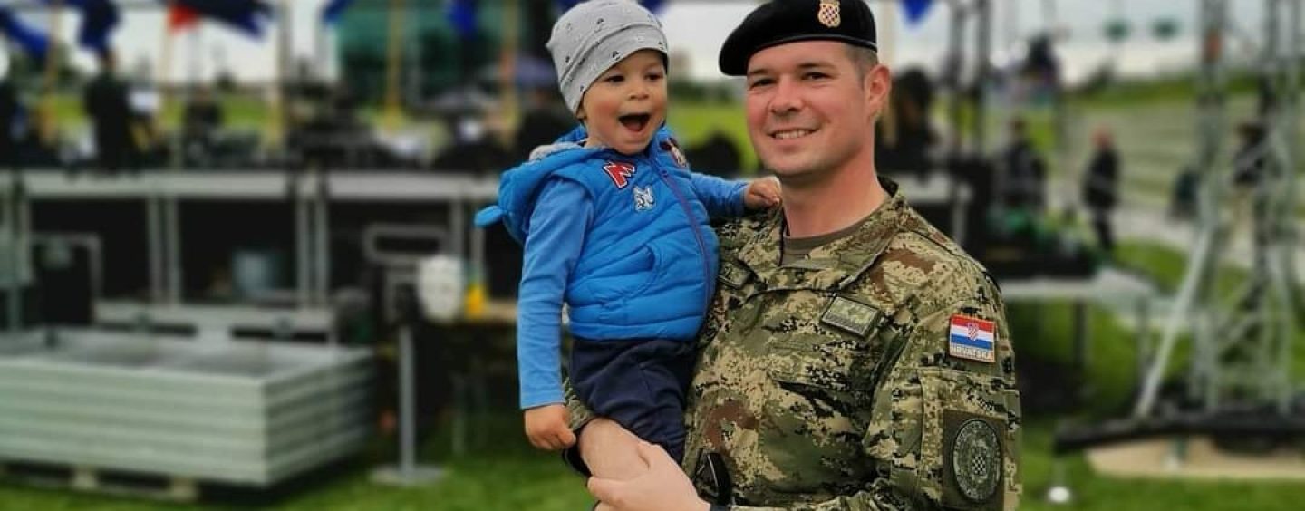 VITEZ IZ BITKE ZA SISAK S KLARINETOM