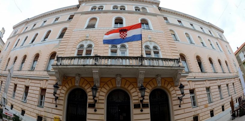 POVRATNIK NAJAVLJUJE ŠTRAJK GLAĐU ISPRED SUDA U ZADRU