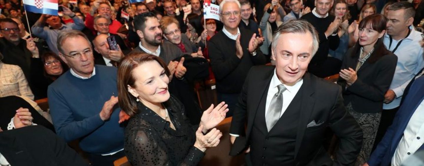 FESTIVAL ŠANSONE „ZVONIMIR GOLOB“