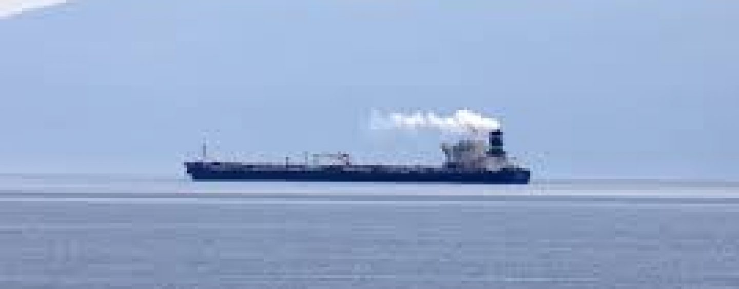 KAD SE PROČULO DA MISTERIOZNI TANKER PREVOZI NAFTU ZA ČERMAKA, NITKO VIŠE O NJEMU NIJE PISAO