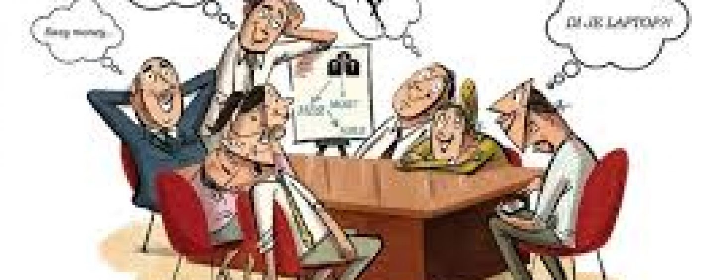 NI JEDAN NADZORNI ODBOR NEMA STAVKU O ODGOVORNOSTI SVOJIH  ČLANOVA