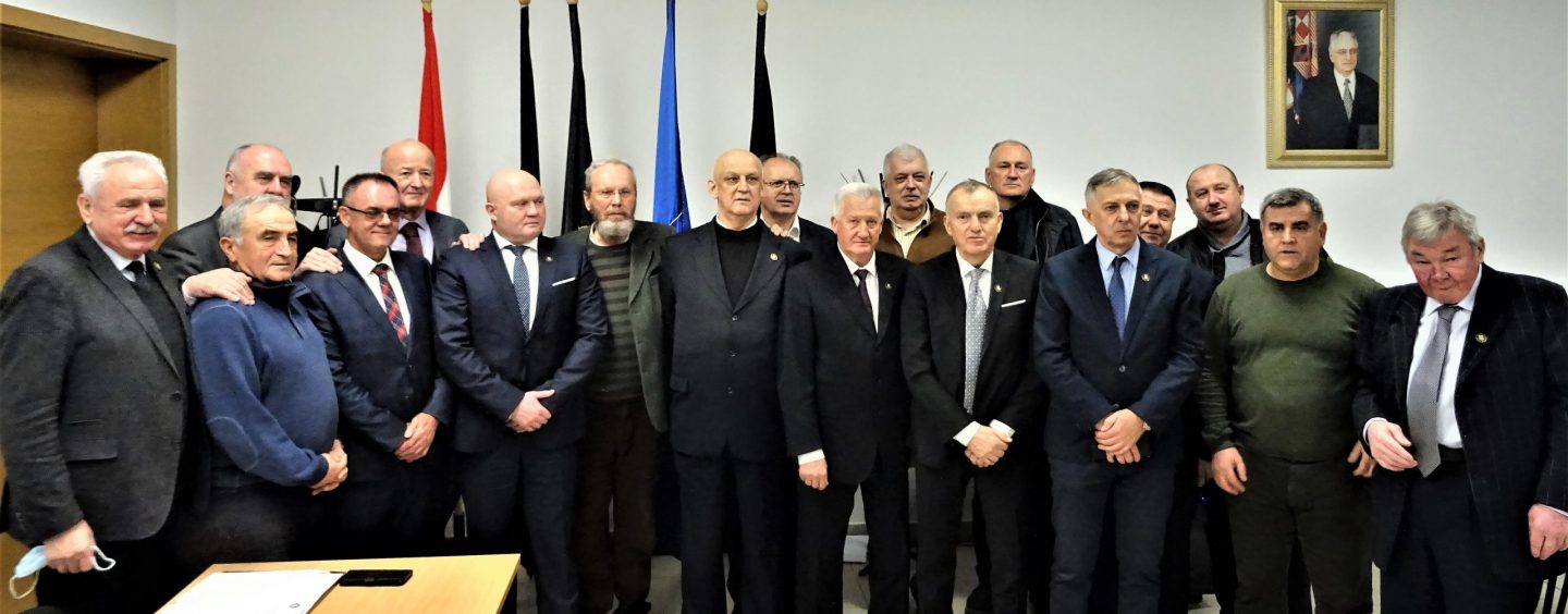 GENERALE ROJSA, GALIĆA I NAKIĆA ŽELE IZBACITI IZ HGZ-a