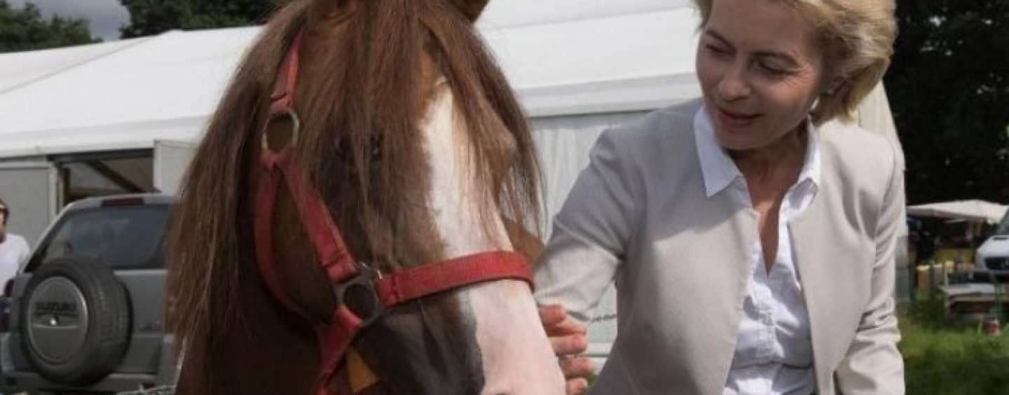 NAGRADA ZA VUKA UBOJICU PONIJA USRSULE VON DER LYEN