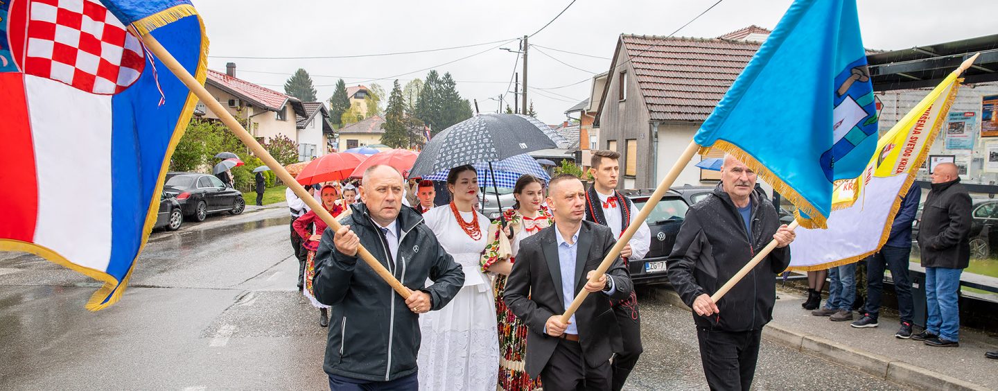 POSVETA CRKVE U KRAVARSKOM
