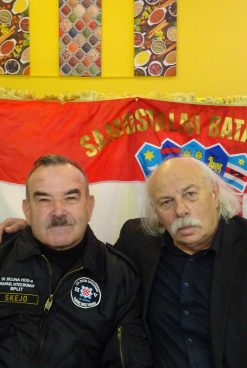 PUKOVNIK SKEJO NE ODUSTAJE OD VJERNOSTI PALIM SUBORCIMA