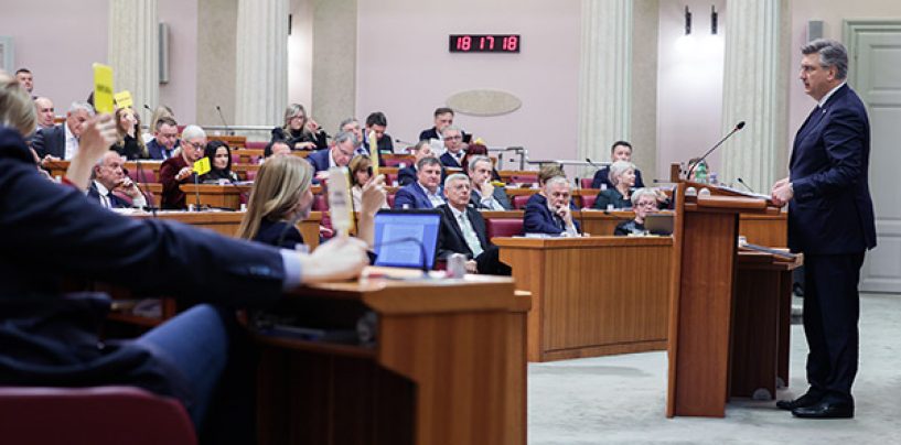 UZ SABORSKE RASPRAVE TREBA STAJATI NIJE ZA MLAĐE OD 13 GODINA