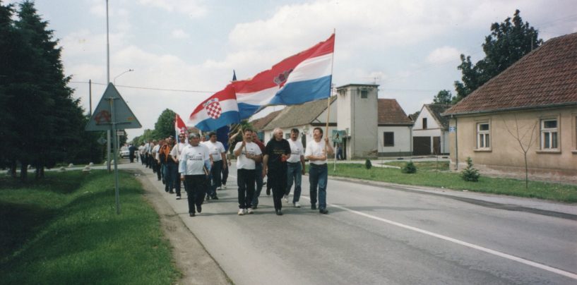 U KOJOJ DRŽAVI JE OPĆINA BOROVO?