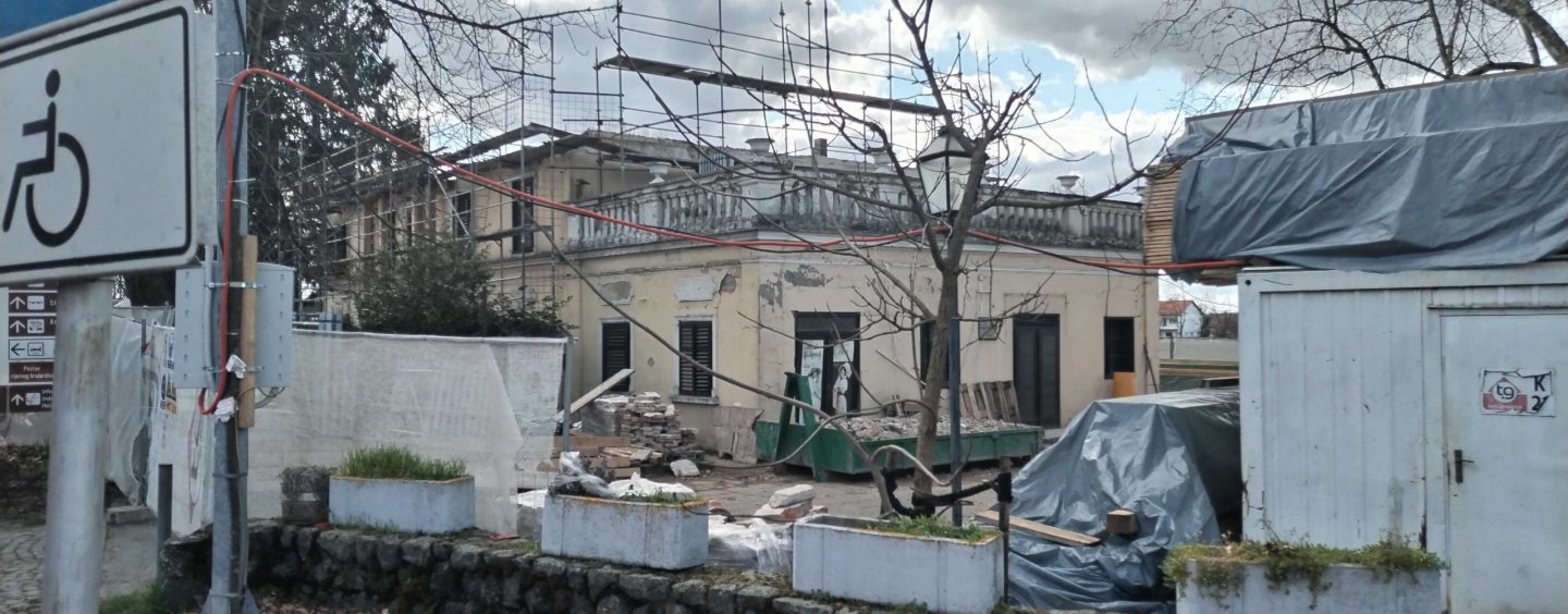 ZAKAŠNJELA OBNOVA MALOGA KAPTOLA