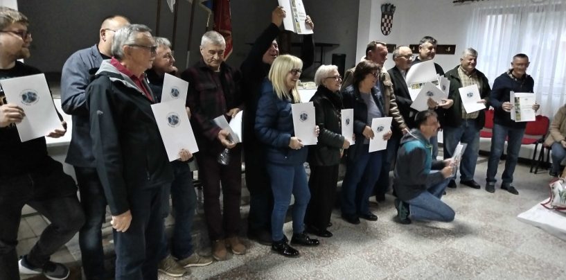 NAGRAĐENI VINARI LEKENIČKOG POKUPLJA