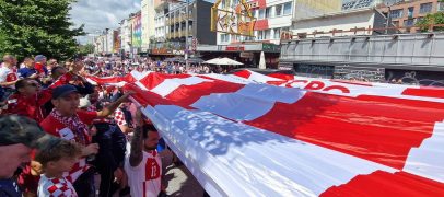 U SRCU JE ZEMLJA NASTALA U TEŠKOJ BORBI