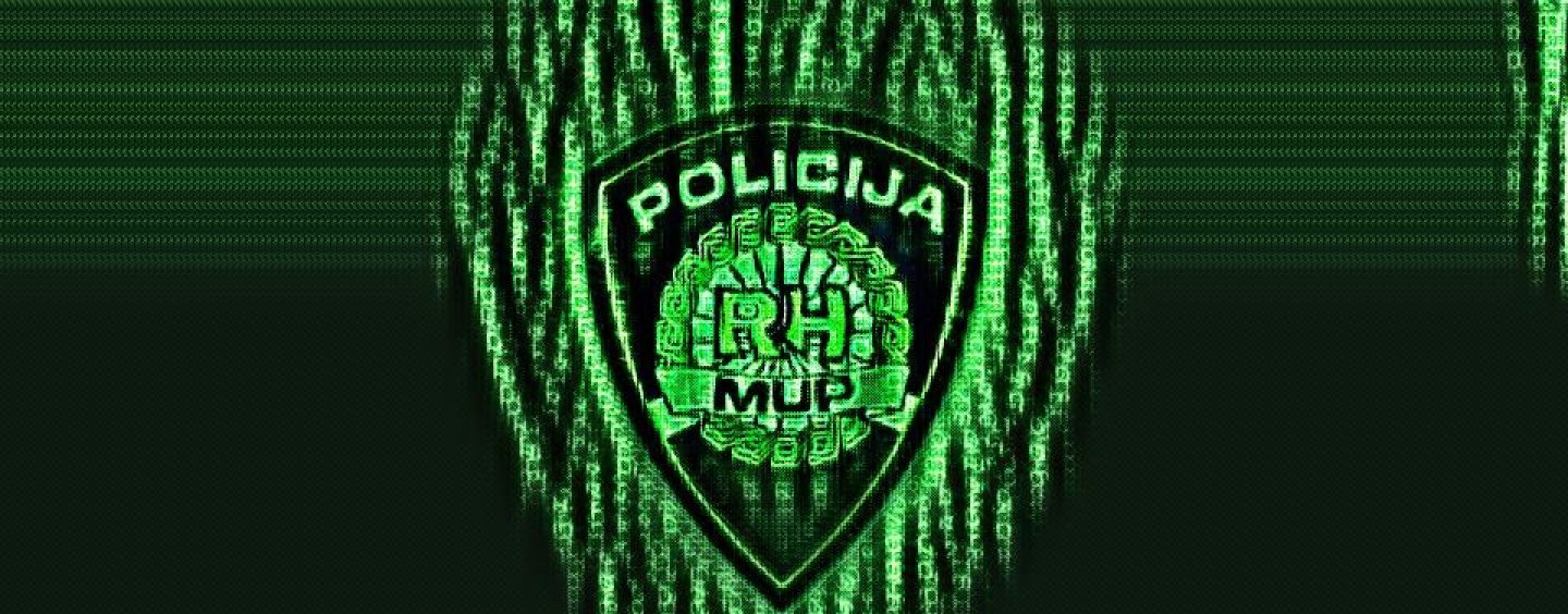 PIJANI MLADIĆI NAPALI PIJANE POLICAJCE