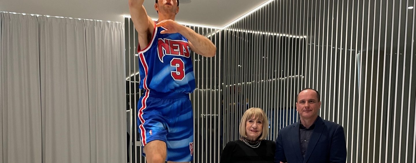 ZLATNA PLAKETA DRAŽENU PETROVIĆU