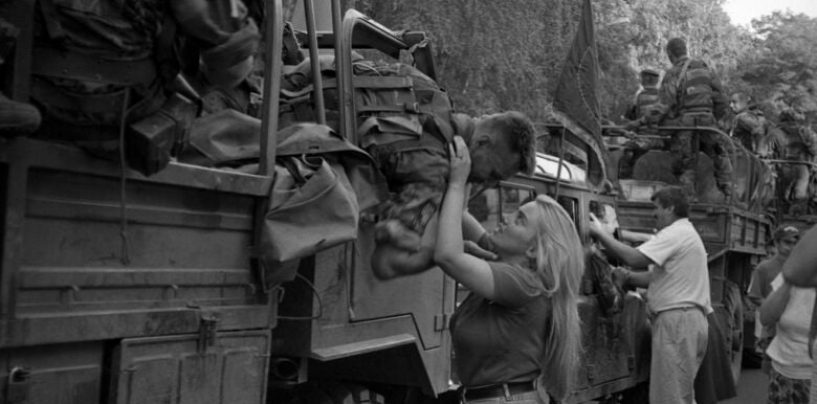 JUNACI SA SLAVNE FOTKE ŽIVE U SISKU