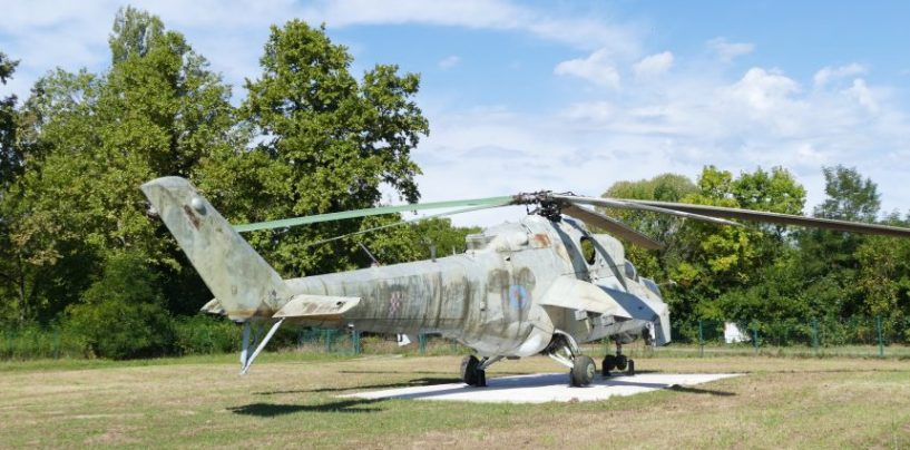RATNI HELIKOPTER U BARUTANI