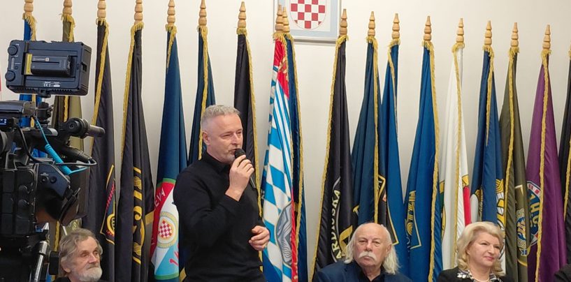 SRAMNA PETICIJA PROTIV THOMPSONA U ISTRI