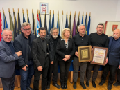 PRIZNANJE U INAT ONIMA KOJI ZABRANJUJU DOMOLJUBNE PJESME