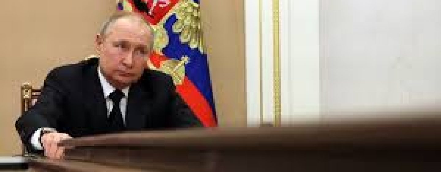 GUARDIAN: PUTIN GUBI, U RUSIJI ČAK JE I VODKA POSKUPJELA