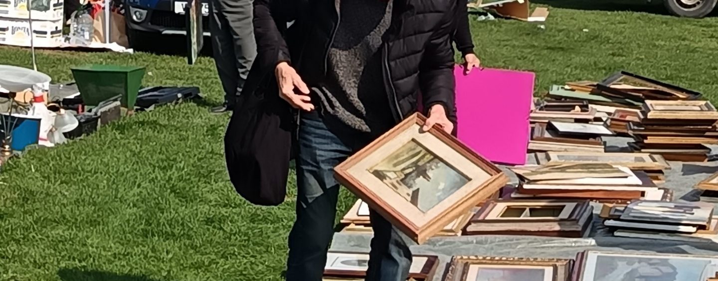 USKRSNA RASPRODAJA SLIKA U KOPRIVNICI