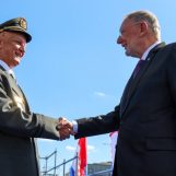 NA KRVAVI USKRS TROMBLON JE POGODIO U KUNDAK ROJSOVE PUŠKE