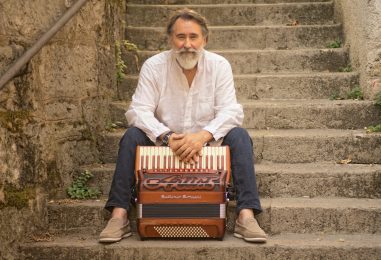 NOVI ALBUM I BAND ELVISA STANIĆA