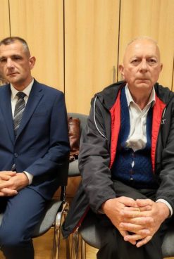 KAD POLITIČKE KARIJERE NE UMIRU NI S USKOČKIM OPTUŽNICAMA