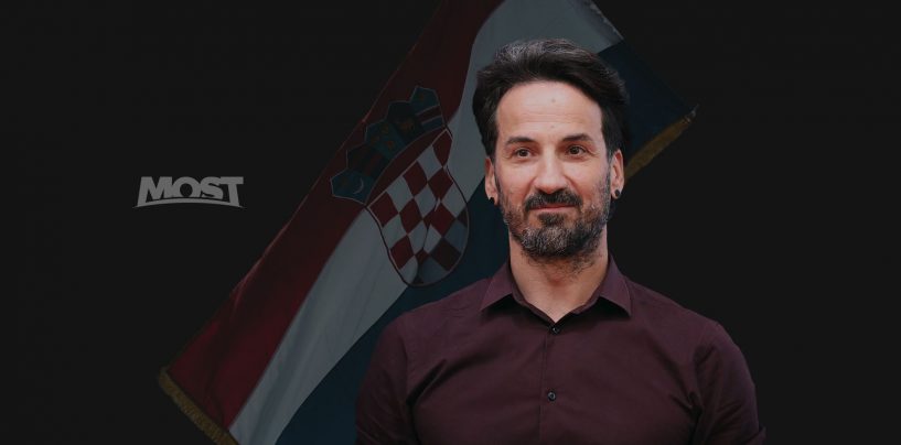 MILETIĆ: SISTEMSKA KOPRUCIJA SVAKE GODINE UKRADE 7 MILIJARDI EURA
