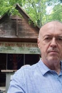 FUCHSOV „VODIČ“ JE TRULI KUPUS I VLADA SE TREBA ISPRIČATI PROZVANIMA