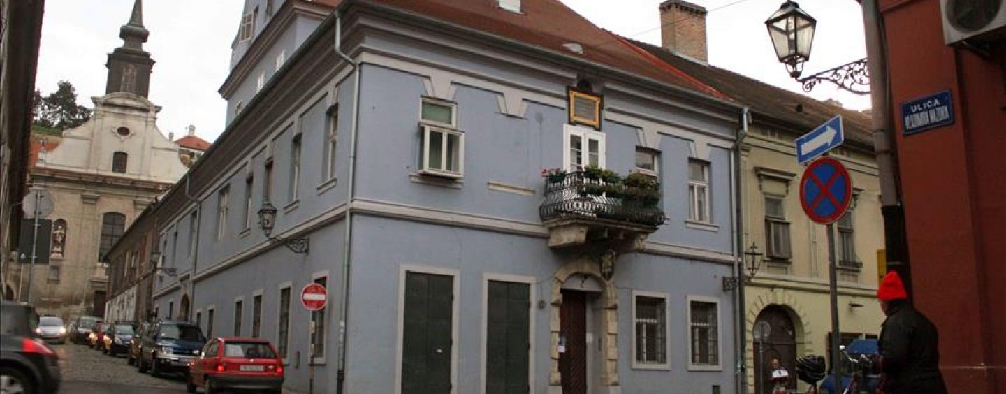 KROATOFOBIJA OKO DOMA BANA JELAČIĆA