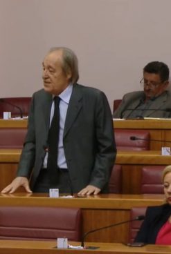 DESETLJEĆA POLITIČKE TRGOVINE
