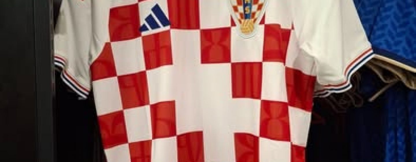NOVI DRES VATRENIH S GLAGOLJICOM I PAŠKOM ČIPKOM