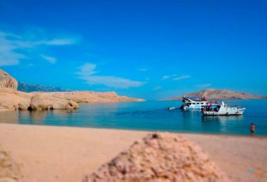 PLAŽA BERITNICA NA PAGU SKRIVENI RAJ U EUROPI
