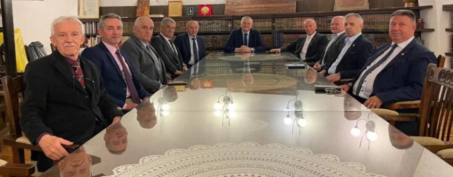 GENERALI SU SE OTUĐILI OD OBIČNIH BRANITELJA