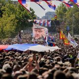 KRVAVI POHOD POČEO JE U HRVATSKOJ, A NIJE OSUĐEN JER JE U ŠKABRNJI CIVILE GAZIO TENKOVIMA