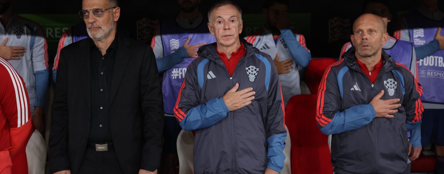 BILIĆ NIJE STAVIO RUKU NA SRCE I ZAPJEVAO HIMNU