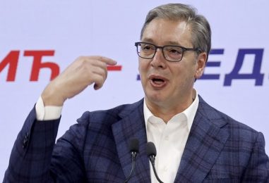 VUČIĆ PRIZNAO PORAZ DOK SU U NJEMČKOJ JOŠ ČEKALI ZA GLASANJE
