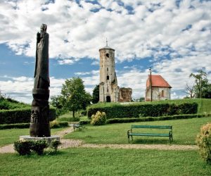 DUGOSELSKA PAUKOVA MREŽA I STOTINE MILIJUNA EURA IZ EU FONDOVA